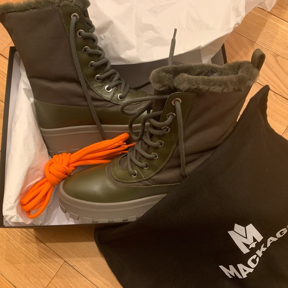 Mackage HERO-W boots size 40. NEVER WORN. - Picture 1 of 5